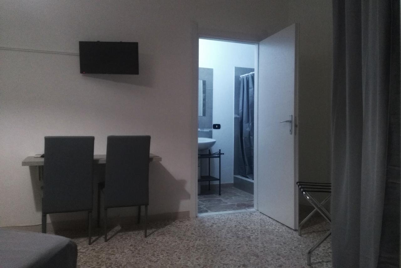 Alghero Seaside Guest House - Affittacamere Екстериор снимка